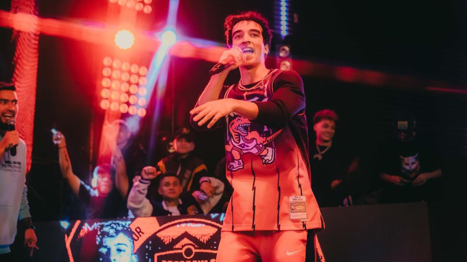 Xplain: “Si odias tu peor versión, debe ser que te ha devorado el egocentrismo”